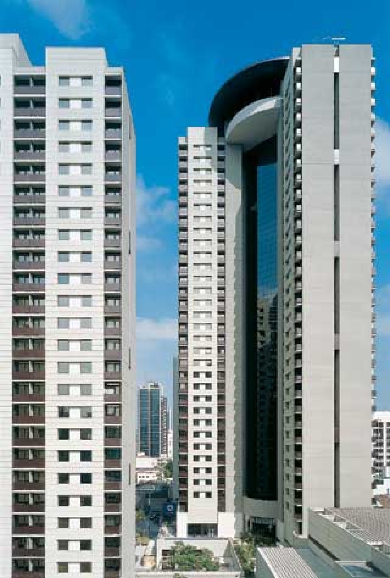Brascan Century Plaza - Office